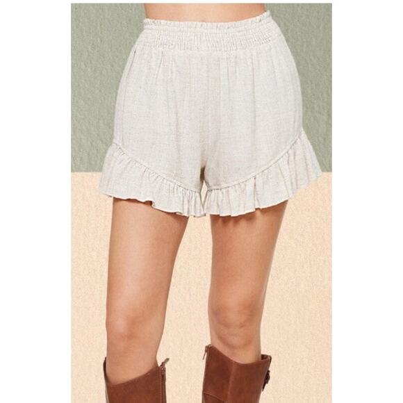 la meil Pants - La Miel Shorts Womens Large Joyce Shorts Natural Beach Coastal Cowgirl Boho NWT